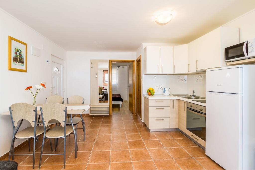 Apartmani Bregovec มาสเลนีซา ภายนอก รูปภาพ